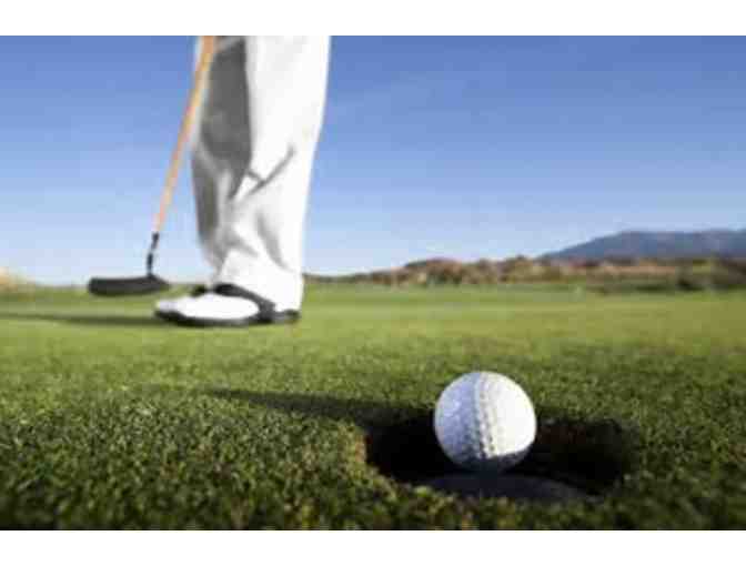 Paradise Knolls Golf Club - Golf for 2