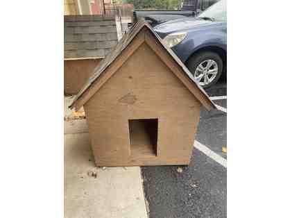 Dog House Built By Medford VoTech Students #1