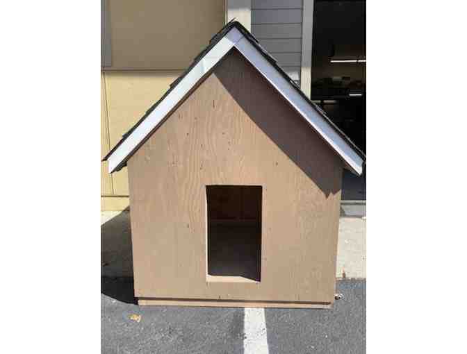 Dog House Built By Medford VoTech Students #1 - Photo 2