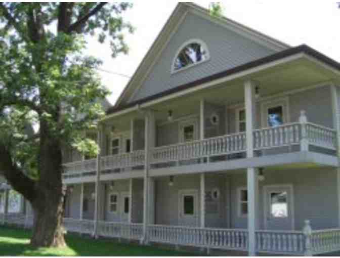 Enjoy a romantic night away at The Shelby Historic House and Inn in Shelbyville, Illinois!