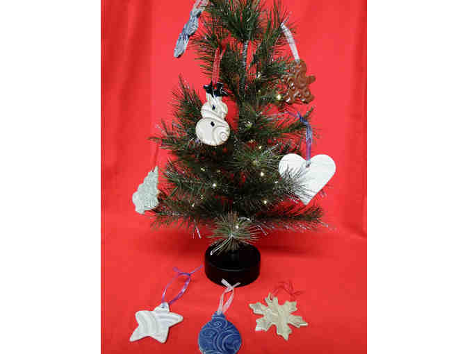 Old Fashioned Themes Christmas Ornaments