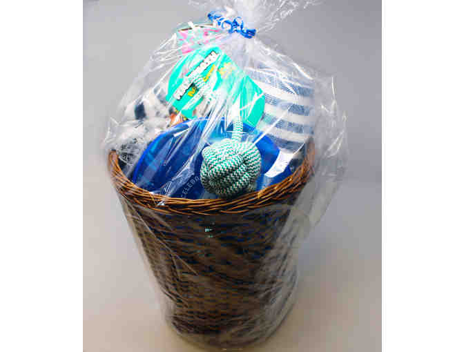 Picnic with Your Pup Gift Basket