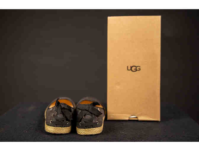 UGG Indah Shoes Women's (size 10 - Black)