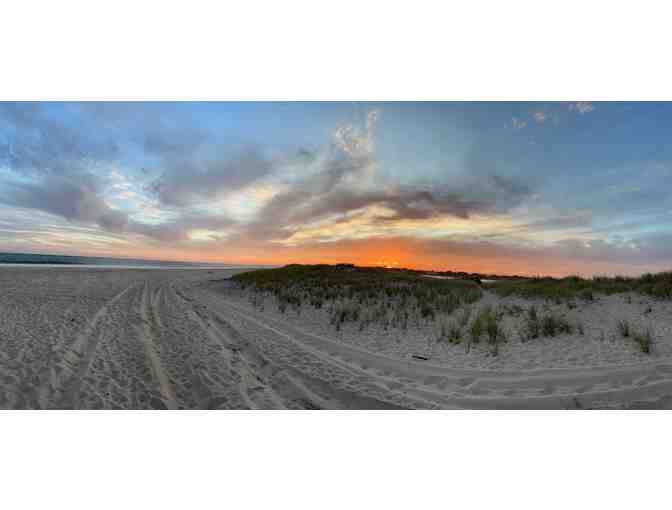 LIVE ITEM: Hamptons Weekend Getaway!