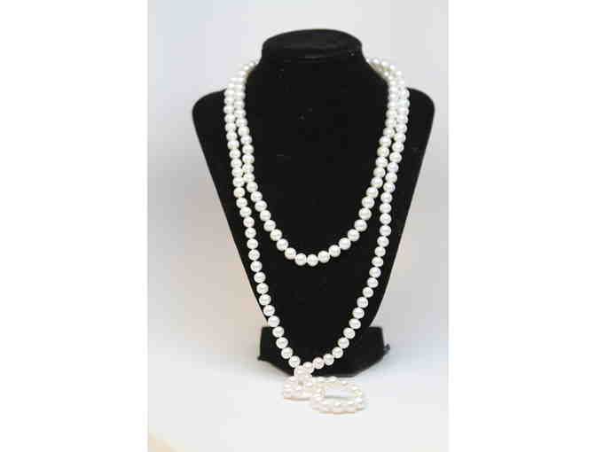 Exquisite 50' Pearl necklace from China