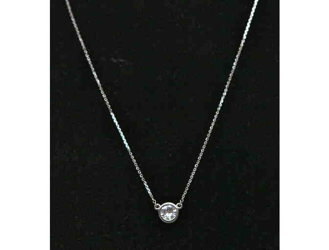 Exquisite 14K White Gold Bezel Set Diamond Necklace