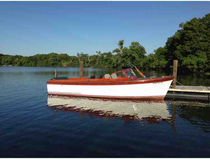 Private Lake Minnetonka Boat Tour for 8!