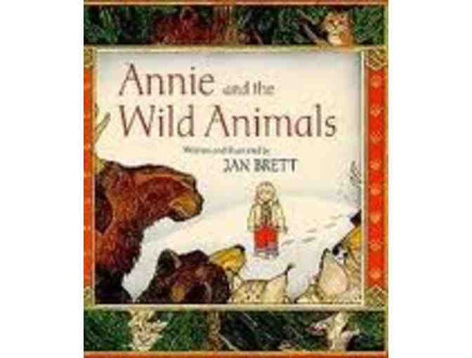 Custom Child's Quilt inspired by 'Annie and the Wild Animals' Children's Book by Jan Brett