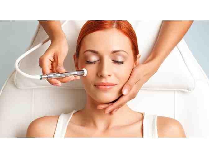 An Oxygen Infused Facial from Westside Aesthetics