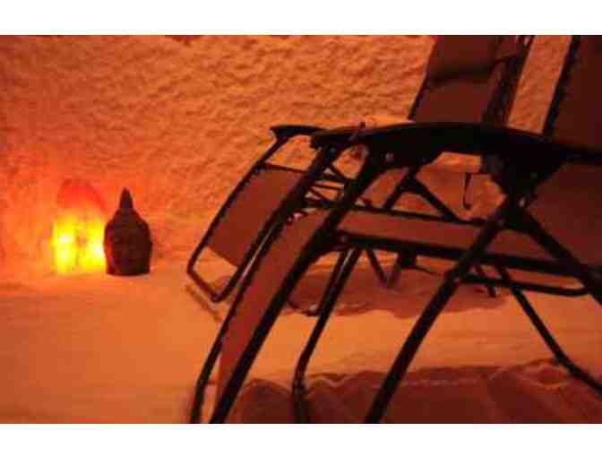 One Salt Session for Two People at The Salt Studio Pasadena