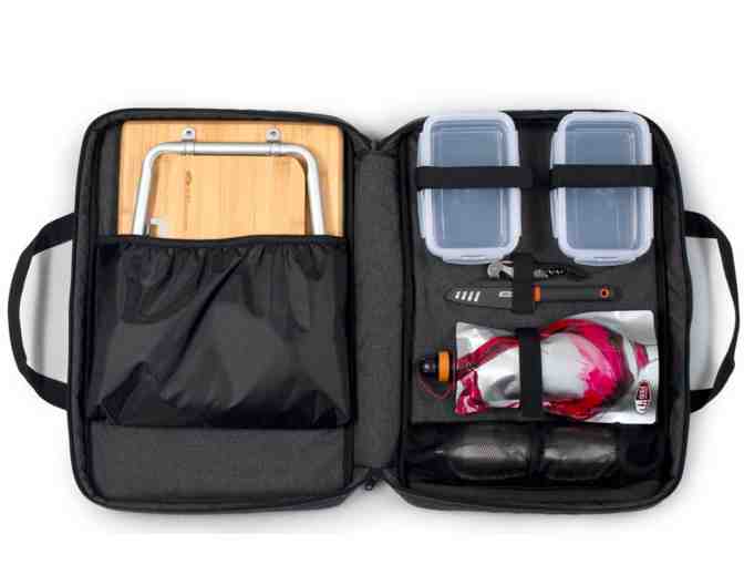 GSI Outdoors Gourmet Picnic Set