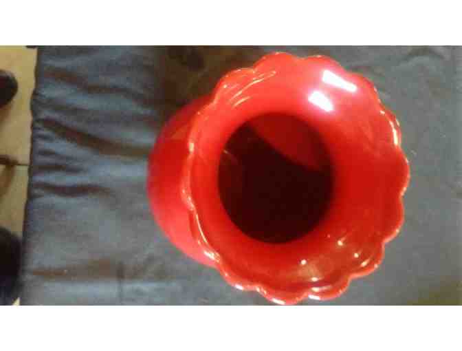 CHERRY RED DECORATOR VASE