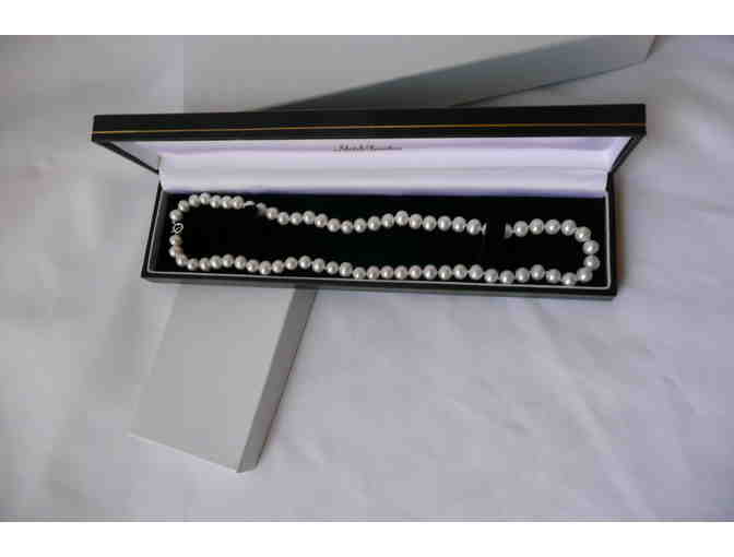 18 inch Fresh Water Pearl necklace