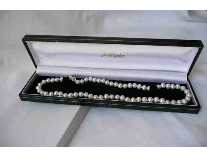 18 inch Fresh Water Pearl necklace