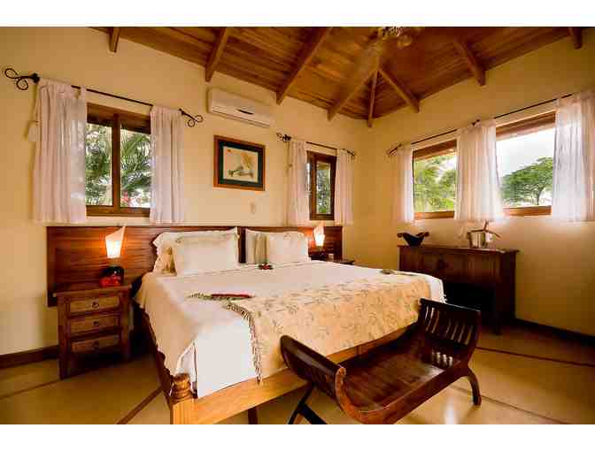 One night stay at exclusive luxury hotel Los Altos de Eros in Costa Rica