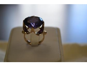 Beautiful Vintage Amethyst Cocktail Ring