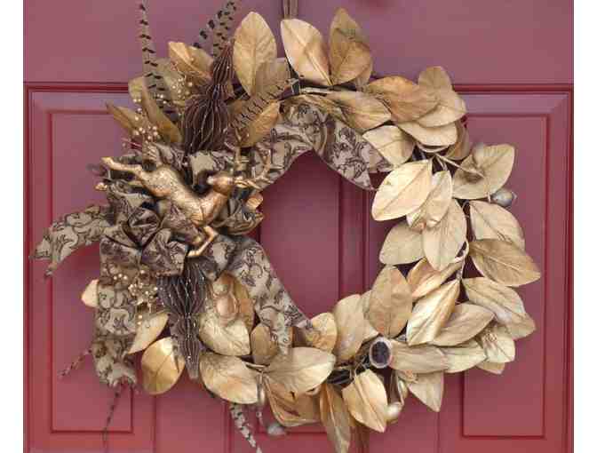 Elegant Gilded Reindeer Wreath