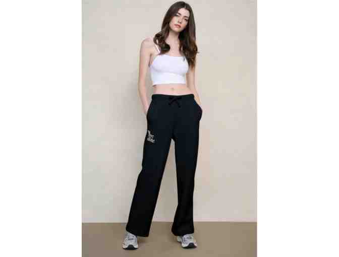 Sweatpants and Sweatshirt Set with Hat and Tote