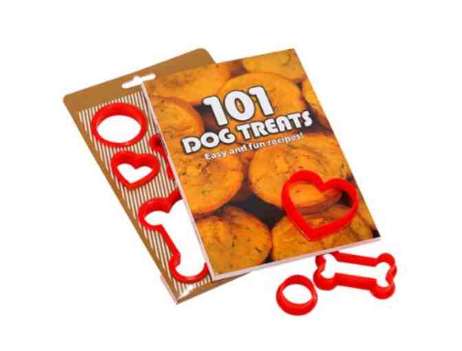 101 Dog Treats Book and Cookie Cutters