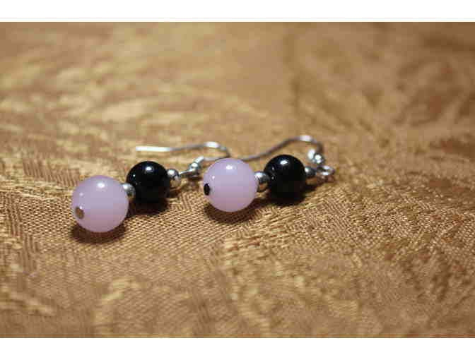 Pink and black stones earrings