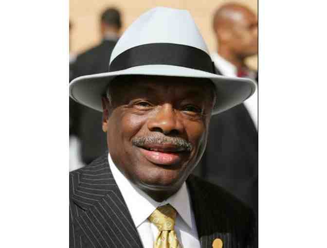 LIVE AUCTION - Power lunch with Mayor Willie Brown at Le Central