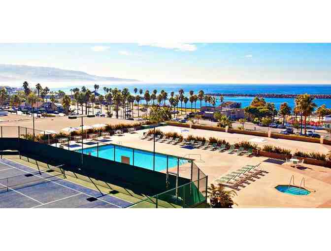 ONE NIGHT STAY PLUS BREAKFAST FOR TWO AT THE CROWNE PLAZA REDONDO BEACH