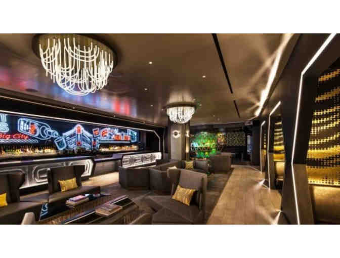 Stay and Eat in Times Square, NYC!