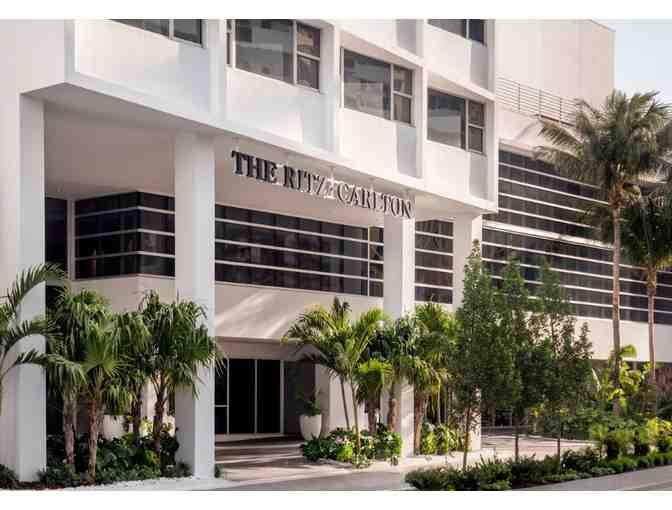 Living the Life of Luxury in South Beach!