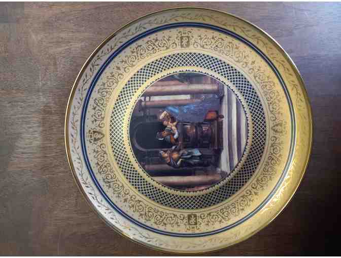Set of Two Franklin Mint Plates