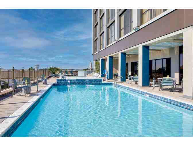 Renaissance Mobile Riverview Plaza, Mobile, AL: 2-night stay