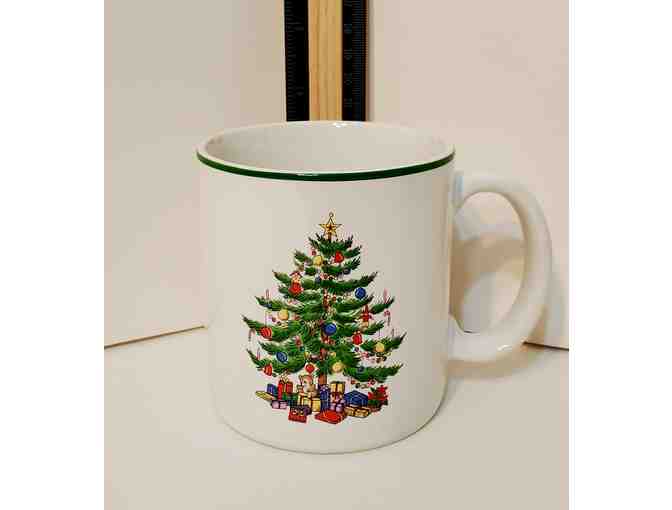 Christmas / Holiday Coffee Cups / Mugs -- Set of 8 (by SONE)