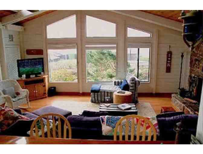 Paradise Found - Mendocino Beach House - 3 Night Stay!