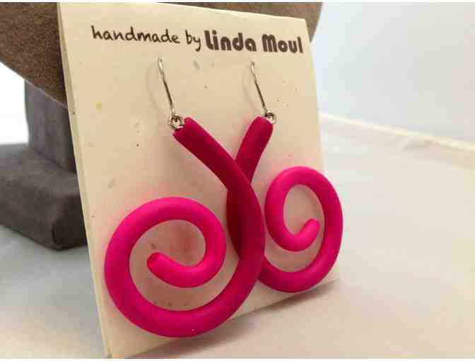 Pink Earrings by Linda Moul