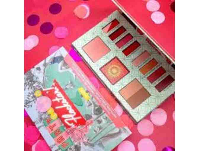 Benefit Cosmetics Color Palette and Free Brow Tint Service