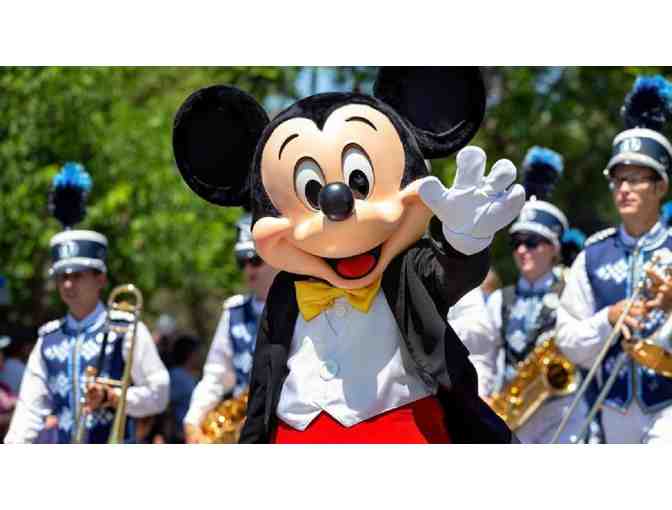 Disneyland and Universal Studios with a 4 Night Stay at the Kimpton Everly Hotel for (4)