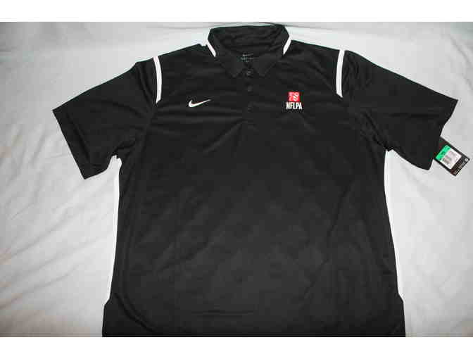 NFLPA Exclusive Nike Gear Set! (Nike Dri-Fit XL Golf Shirt & NFLPA XL Windbreaker)