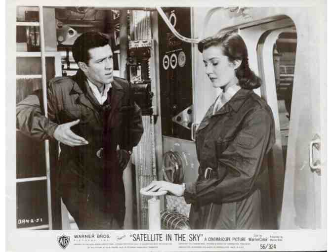 SATELLITE IN THE SKY, 1956, movie stills, Kieron Moore, Lois Maxwell