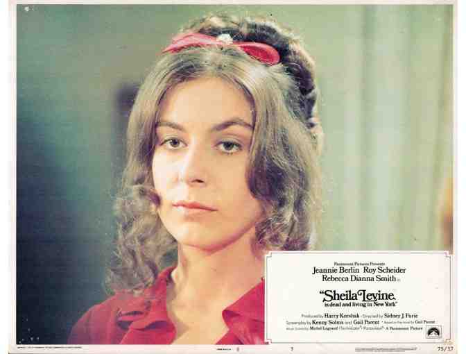 SHEILA LEVINE IS DEAD AND LIVING IN NEW YORK, 1975, lobby cards, Roy Scheider