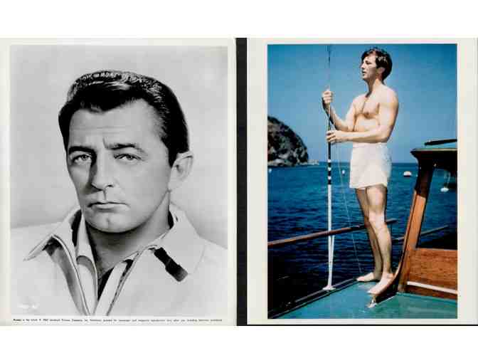 ROBERT MITCHUM, collectors lot, group of classic celebrity portraits, stills or photos