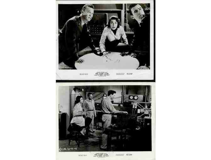 GIANT CLAW, 1957, movie stills, Jeff Morrow, Mara Corday