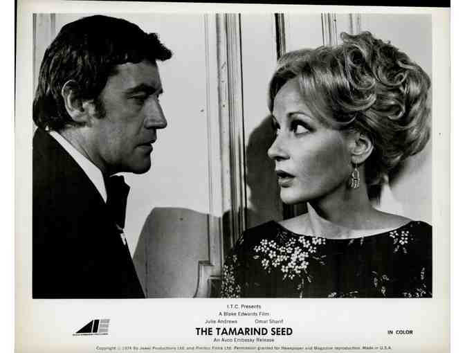 TAMARIND SEED, 1974, movie stills Julie Andrews, Omar Sharif