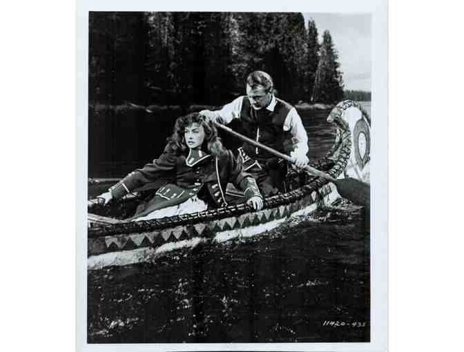 UNCONQUERED, 1947, movie stills, Gary Cooper, Paulette Goddard