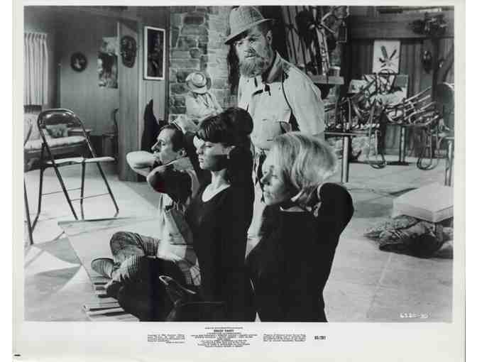 BEACH PARTY, 1963, movie stills, Annette Funicello, Frankie Avalon