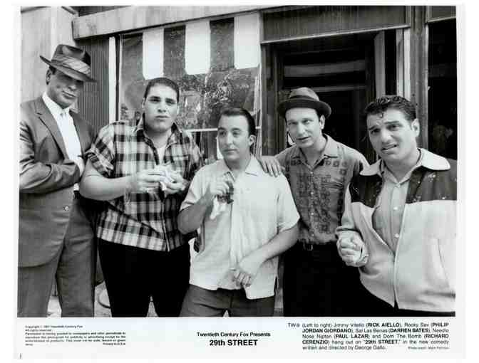 29th STREET, 1991, movie stills, Danny Aiello, Anthony LaPaglia