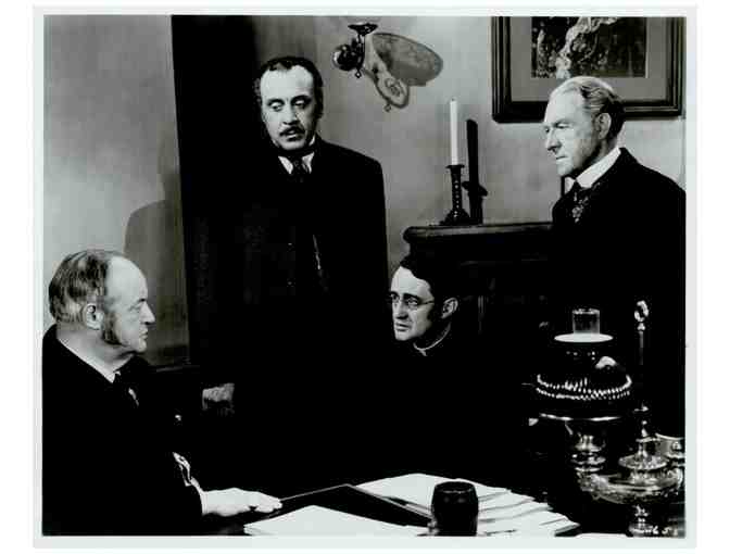 VERDICT, 1946, movie stills, Peter Lorre, Sydney Greenstreet