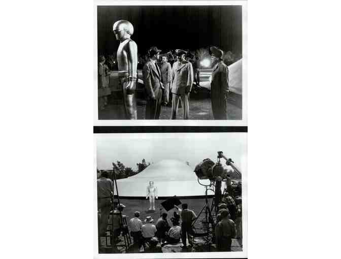 DAY THE EARTH STOOD STILL, 1951, movie stills, COLLECTORS LOT, Michael Rennie