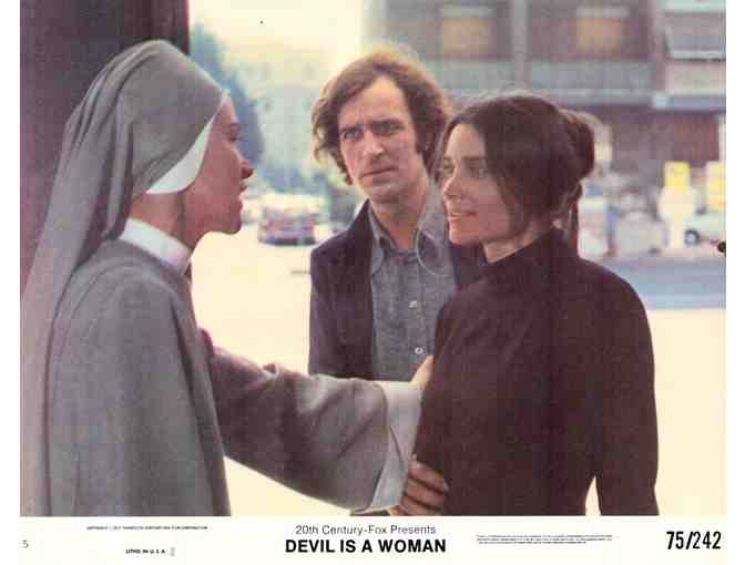 DEVIL IS A WOMAN, 1975, mini lobby cards, Glenda Jackson