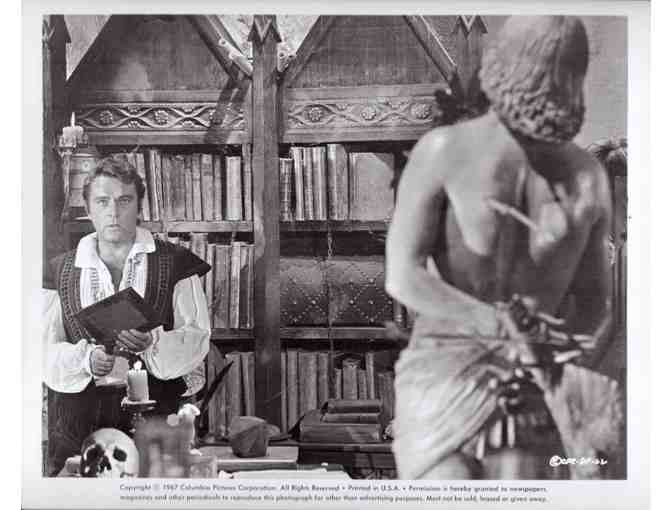 DOCTOR FAUSTUS, 1968, movie stills, Richard Burton, Elizabeth Taylor