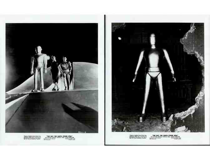 DAY THE EARTH STOOD STILL, 1951, movie stills, COLLECTORS LOT, Michael Rennie