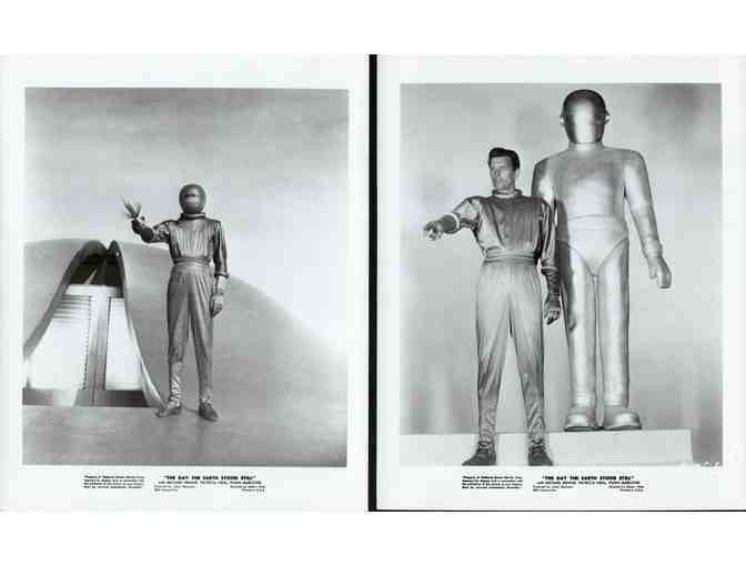 DAY THE EARTH STOOD STILL, 1951, movie stills, COLLECTORS LOT, Michael Rennie